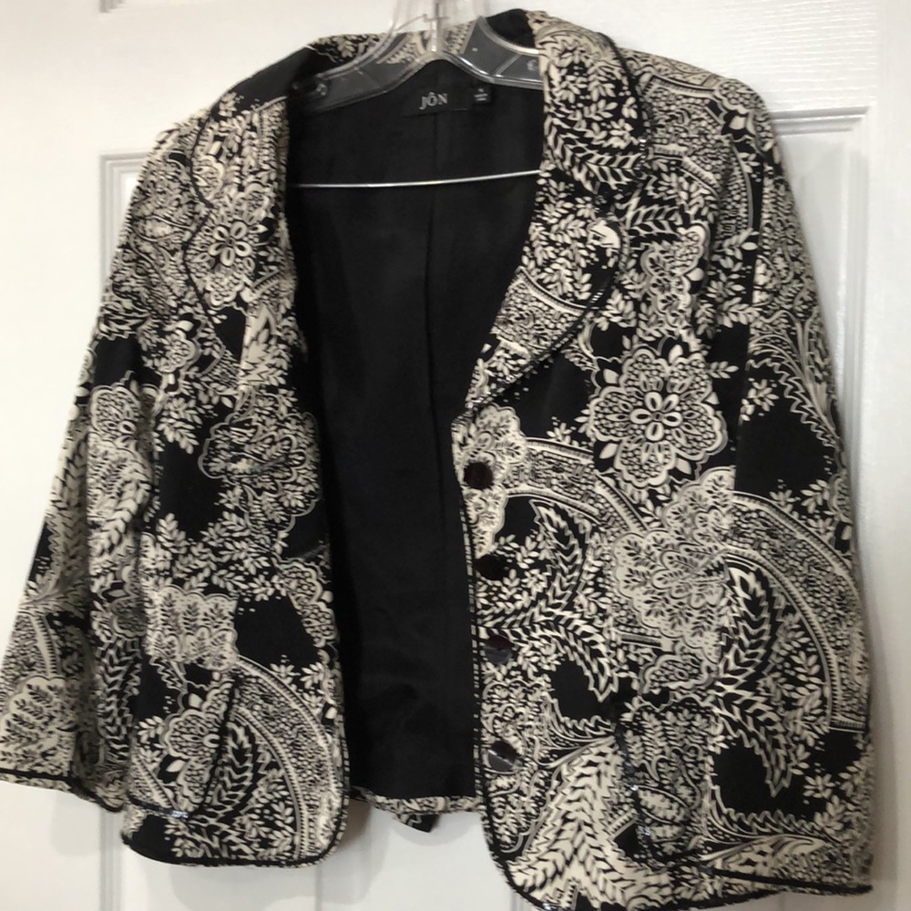 Womens jacket - Picture 4 of 4